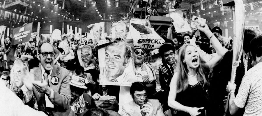 Demo. Natl. Convention Miami Beach - 1972 AP Wirephoto